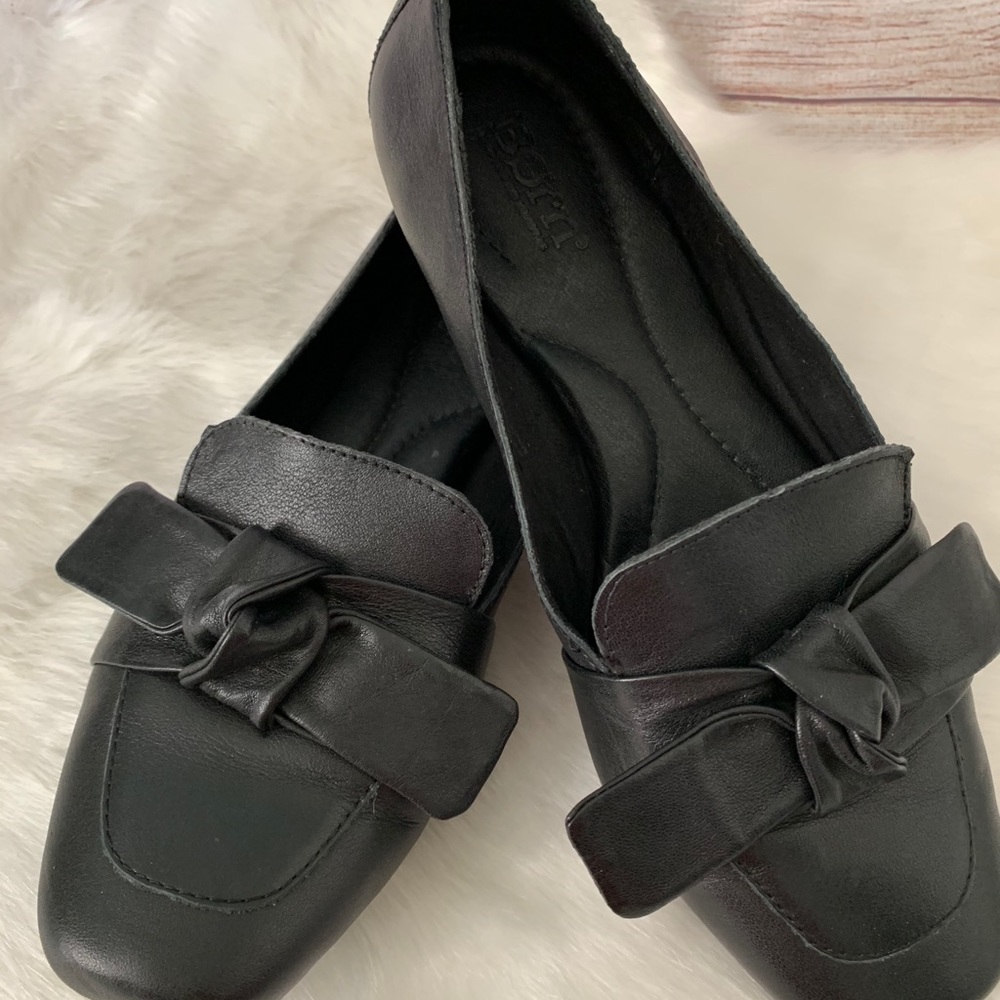 Born leather shoe